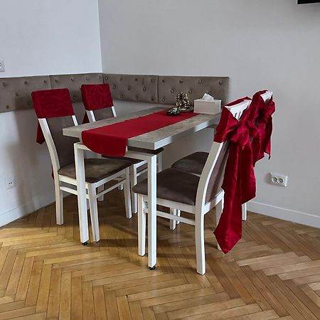 Siesta Apartment On Stefanyka Lviv Eksteriør bilde