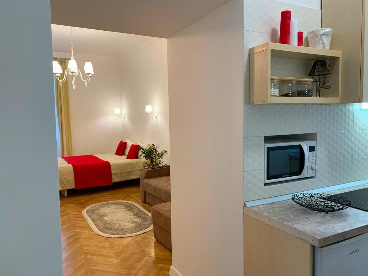 Siesta Apartment On Stefanyka Lviv Eksteriør bilde