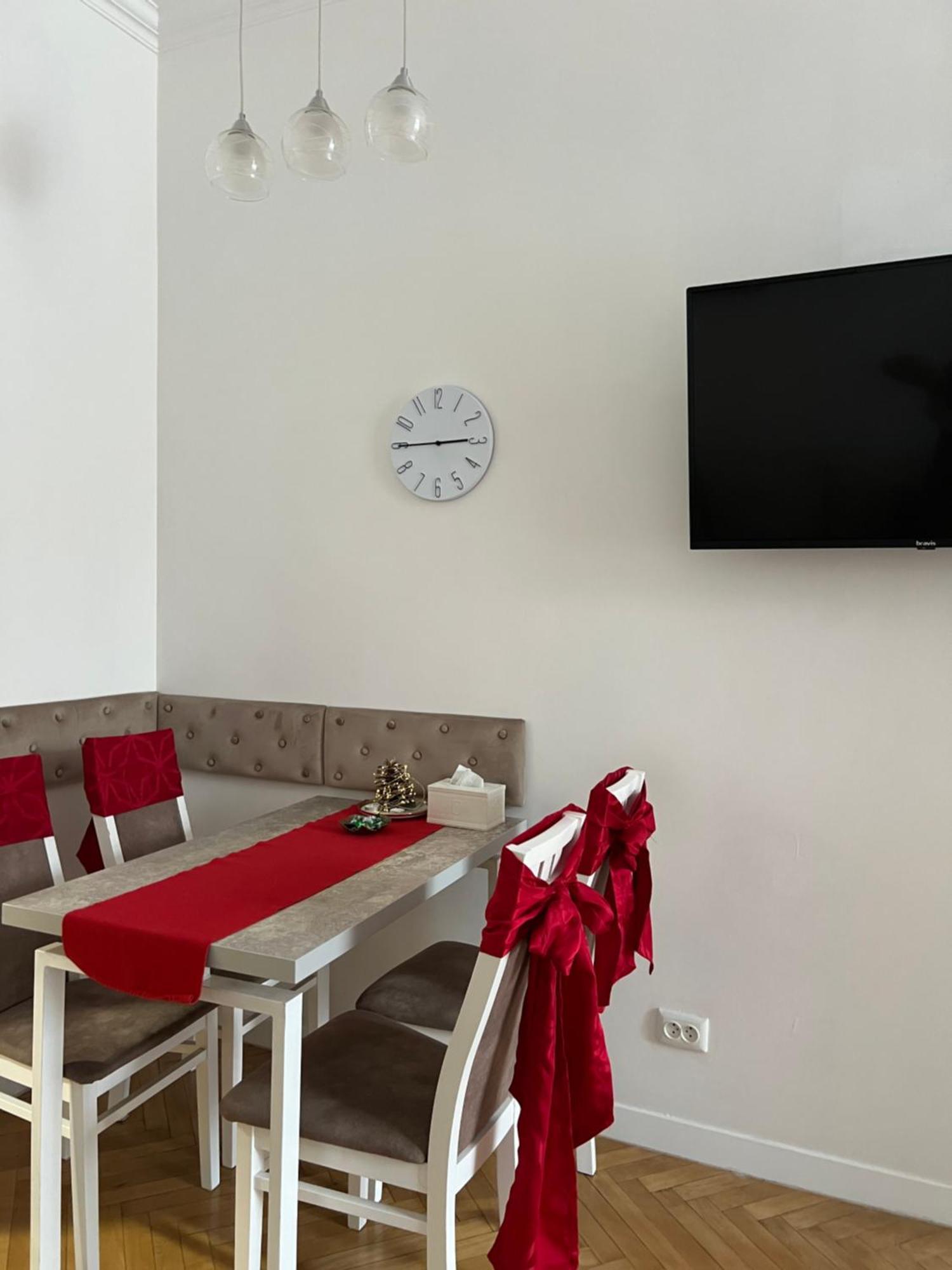 Siesta Apartment On Stefanyka Lviv Eksteriør bilde